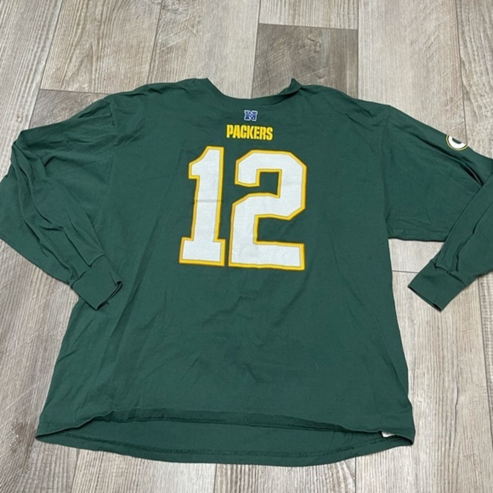 Green Bay Packers Aaron Rodgers #12 NFL Team Apparel long sleeve shirt pullover